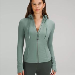 NWT Lululemon Hooded Define Jacket Nulu size 10 Tidewater Teal